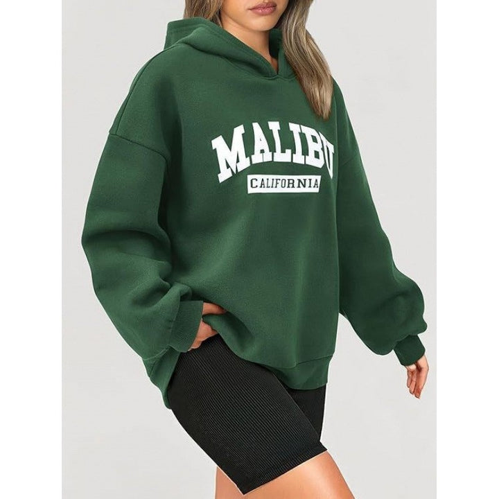 Women's casual hoodie with oversized cut and eye-catching print Lisslune