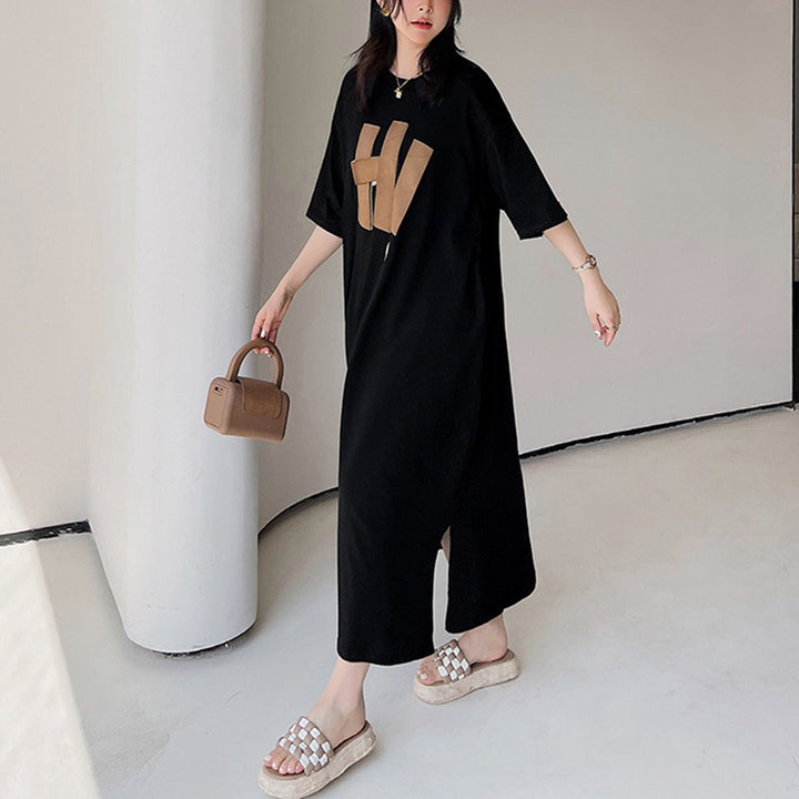 Women’s long sleeve dress with creative graphic print and loose fit