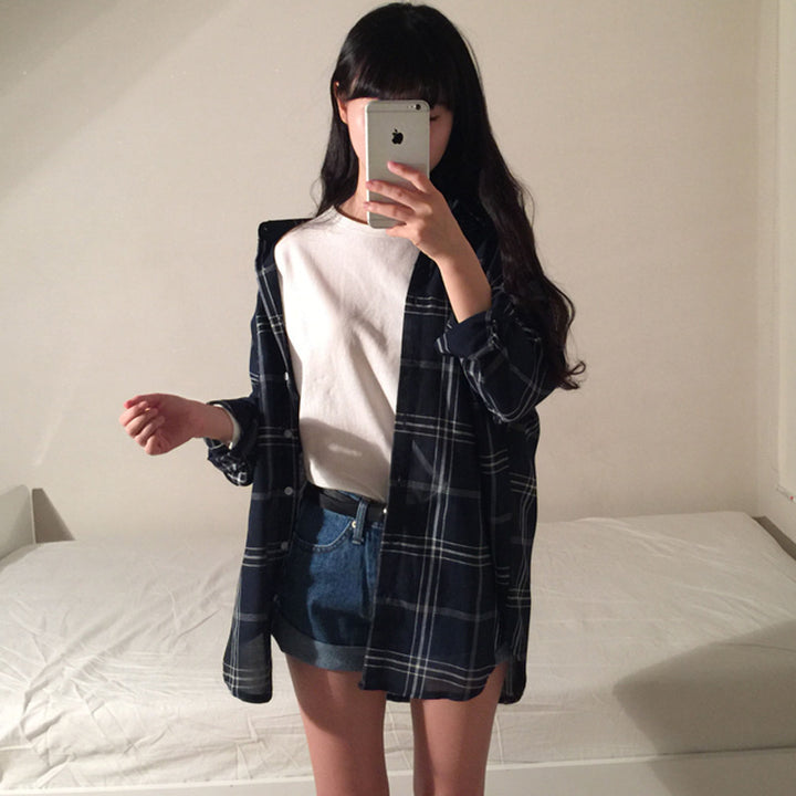 Women's striped overshirt blouse in a casual cut with oversized sleeves