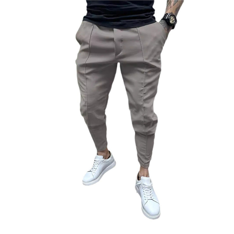 Men's stylish joggers with a slim fit and practical pockets Lisslune