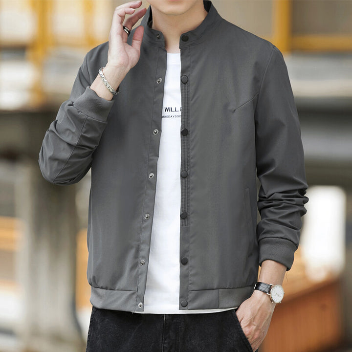 Men's lightweight transitional jacket with high collar and practical snap buttons Lisslune