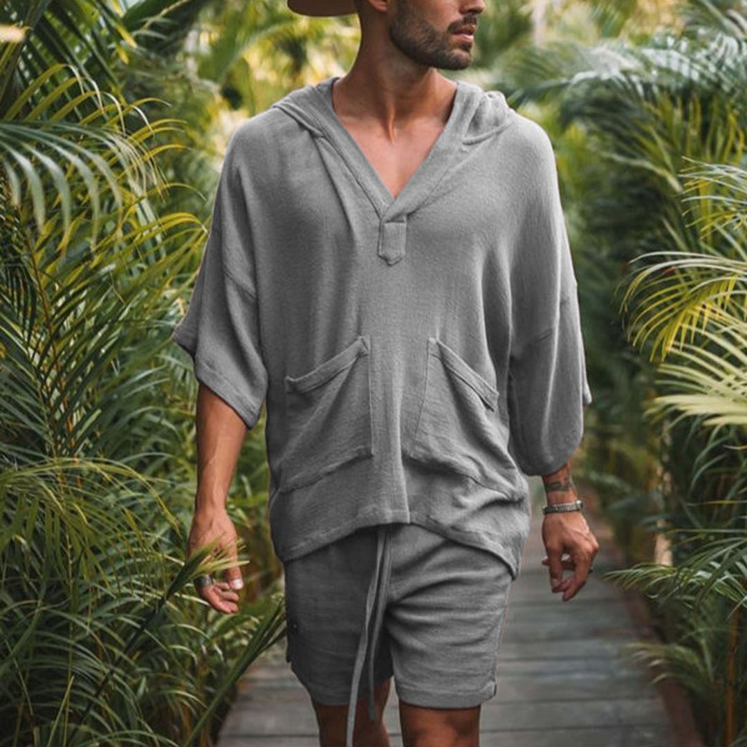 Men's loose hoodie with side pockets and casual fit Lisslune