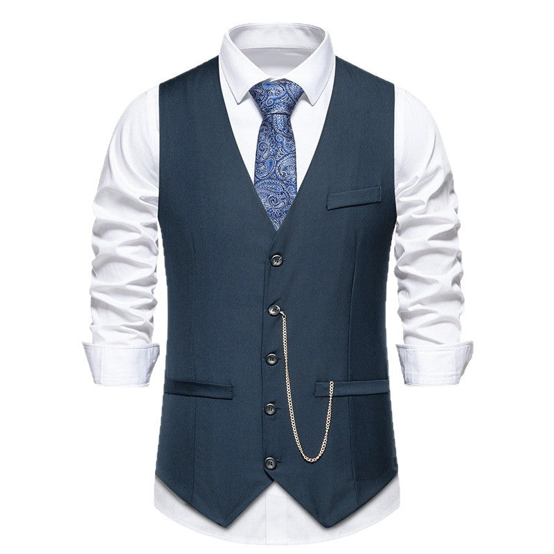 Men's elegant suit vest with classic cut and fine details Lisslune