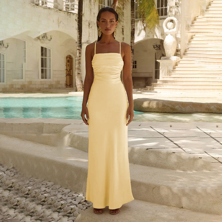 Women's elegant maxi dress with refined gathering and adjustable spaghetti straps