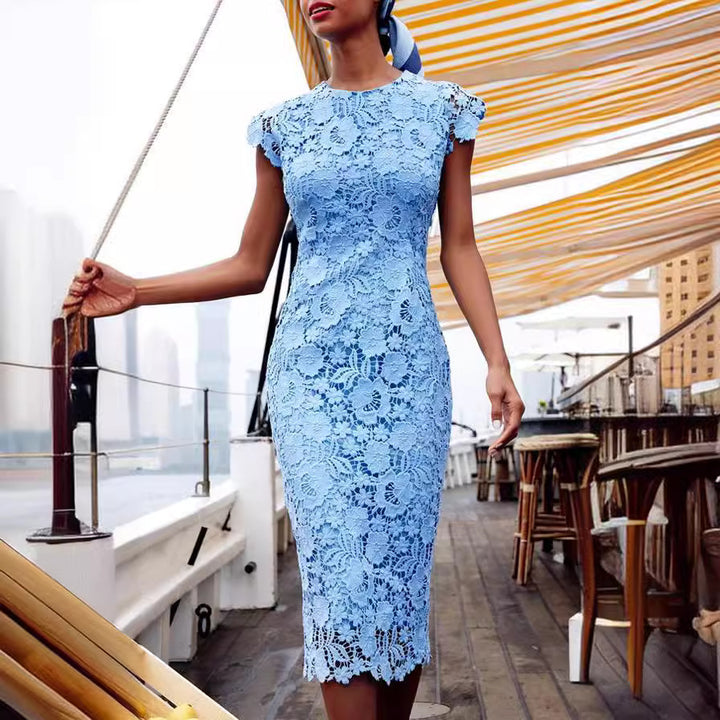 Women's sheath dress with floral lace top and figure-hugging cut Lisslune