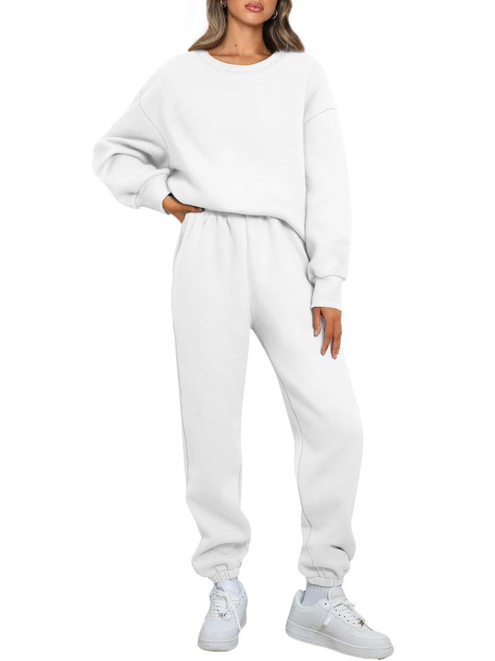 Women's comfortable leisure suit with oversized cut and elastic waistband Lisslune