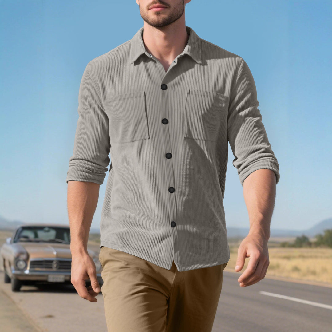 Men's long-sleeve shirt with textured cord pattern and practical chest pockets Lisslune