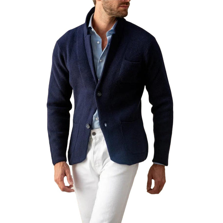 Men's modern cut knitted coat with comfortable collar and practical pockets Lisslune
