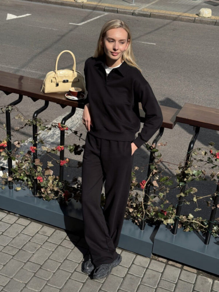 Ladies sporty lounge set with polo collar and wide legs Lisslune