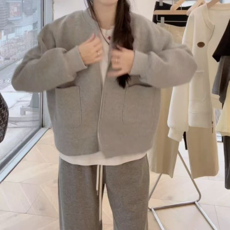 Women's oversized sweat jacket with practical pockets and fashionable design Lisslune