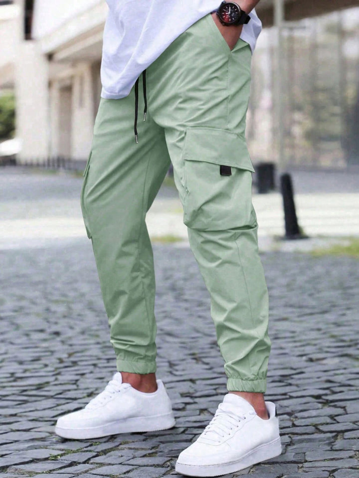 Men's cargo pants with elastic waistband and practical side pockets Lisslune