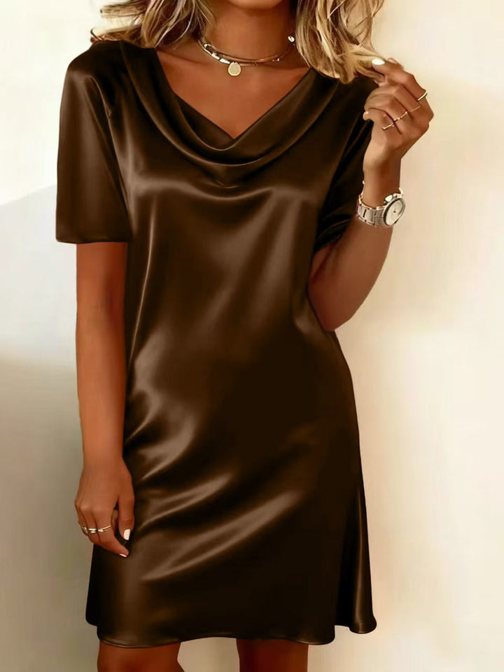Damen Elegantes Satin-Kleid mit elegantem Wasserfall-Ausschnitt und schmeichelhaftem Schnitt Lisslune