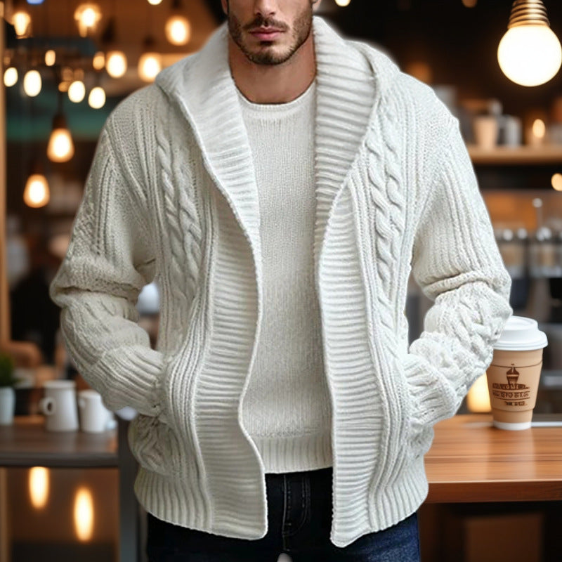 Men's chunky knit cardigan with wide collar and cable pattern Lisslune