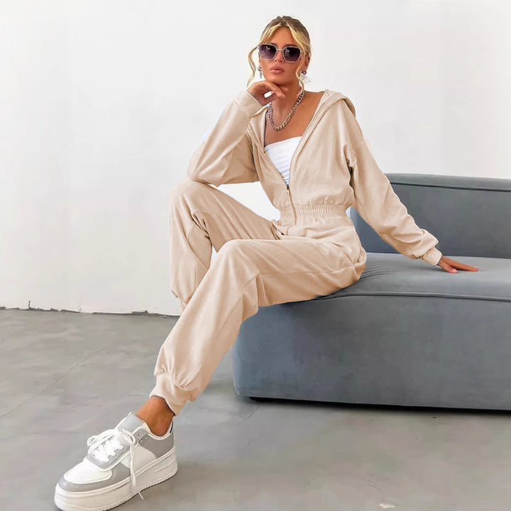 Ladies sporty fleece jumpsuit with hood and elastic waist belt Lisslune