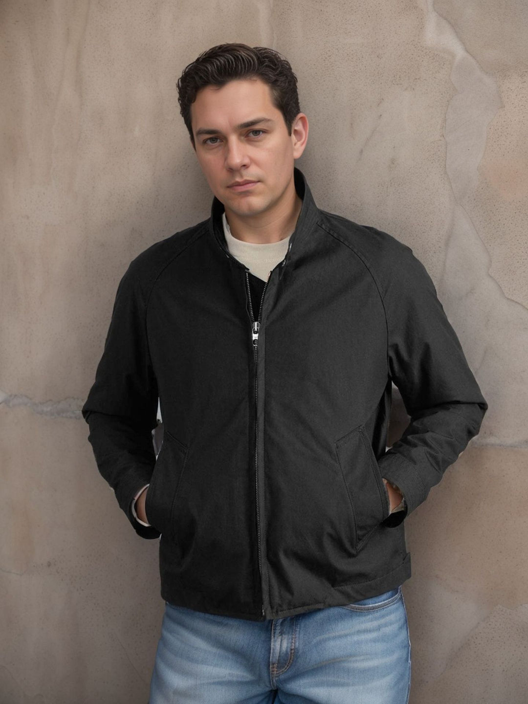 Men's lightweight casual jacket in modern design with stand-up collar Lisslune