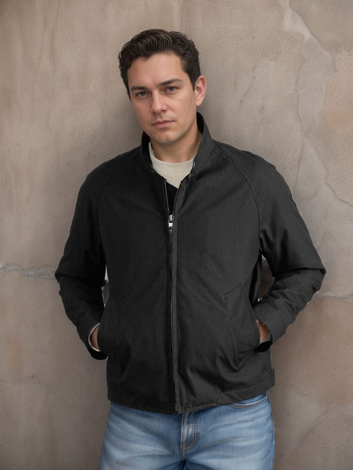 Men's lightweight casual jacket in modern design with stand-up collar Lisslune