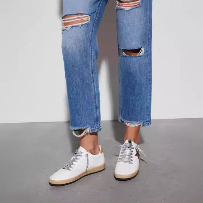 Women's Destroyed Jeans in trendy Bootcut style Lisslune