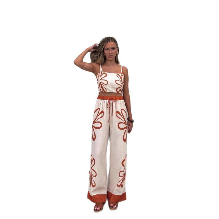 Ladies leisure top and wide-cut trousers with floral pattern Lune London
