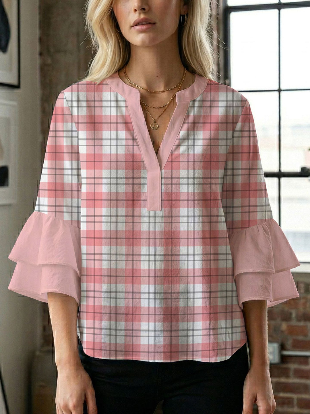 Women's blouse with voluminous wing sleeves and intense leaf pattern Lisslune