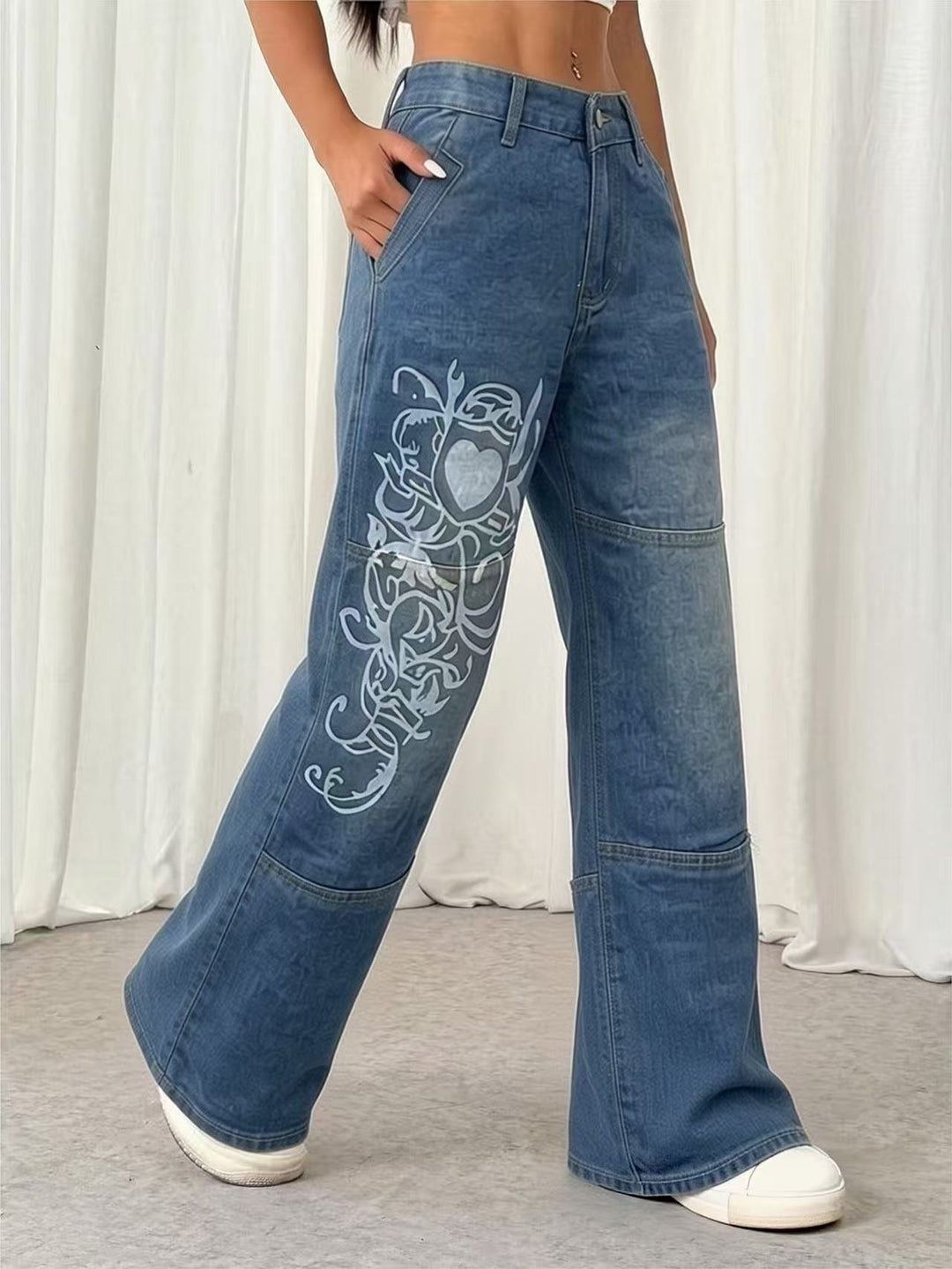 Damen weite Jeans mit kunstvollem Aufdruck Lisslune
