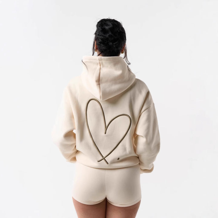 Women's hoodie sweatshirt with large heart design and comfortable short shorts Lisslune