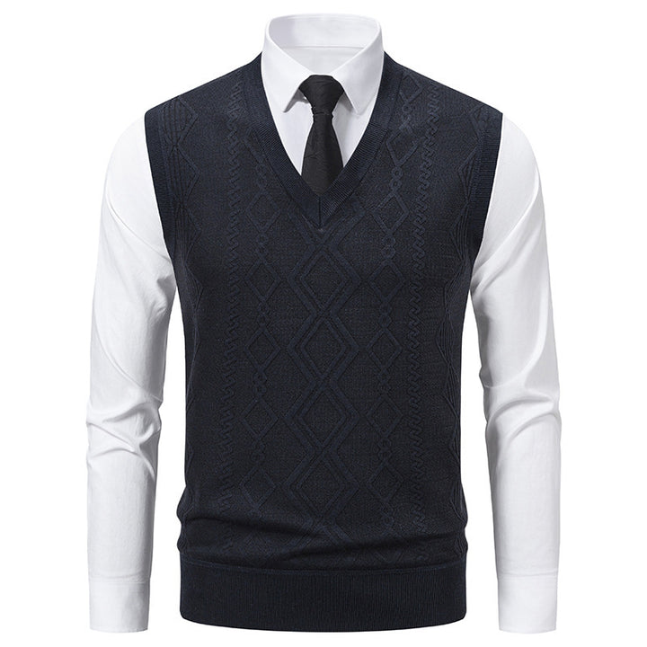 Men's knitted sweater with V-neck and textured cable pattern Lisslune