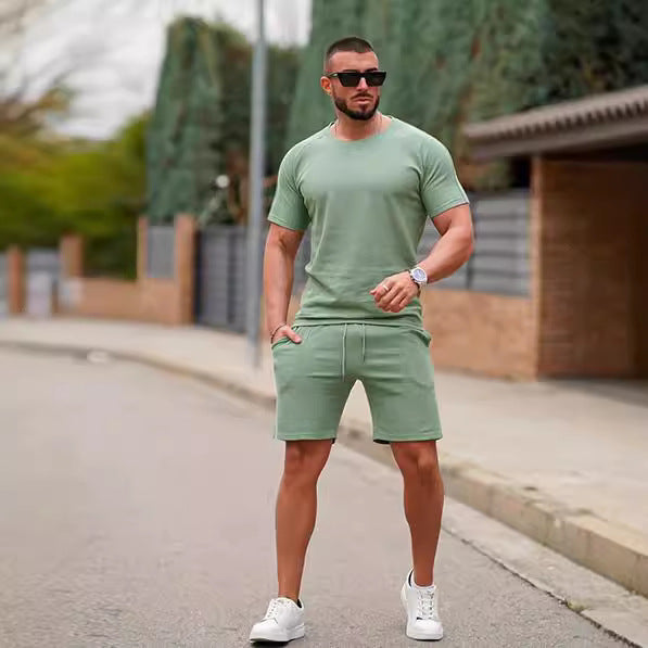 Men's sporty short-sleeve set with comfortable shorts Lisslune