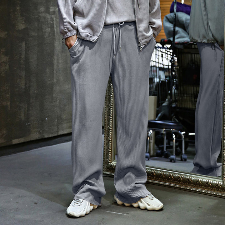 Men's casual pants in a relaxed striped look with an elastic waistband and side pockets Lisslune