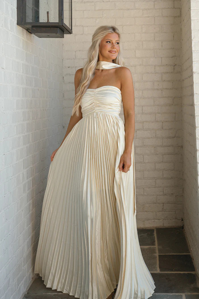 Women's Long Sleeve Maxi Dress with Elegant Pleated Skirt and Off-Shoulder Silhouette