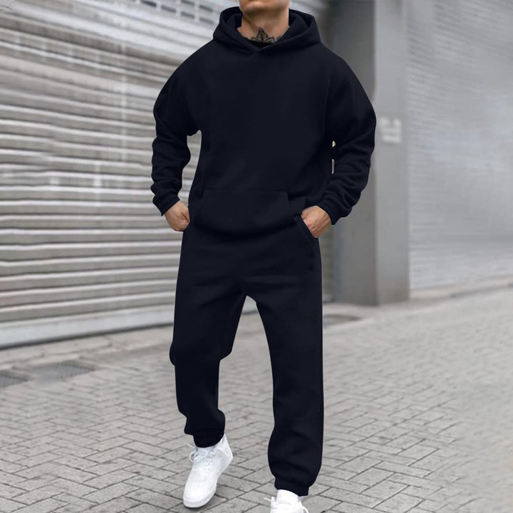 Men's hoodie suit made of comfortable and high-quality sweat material Lisslune