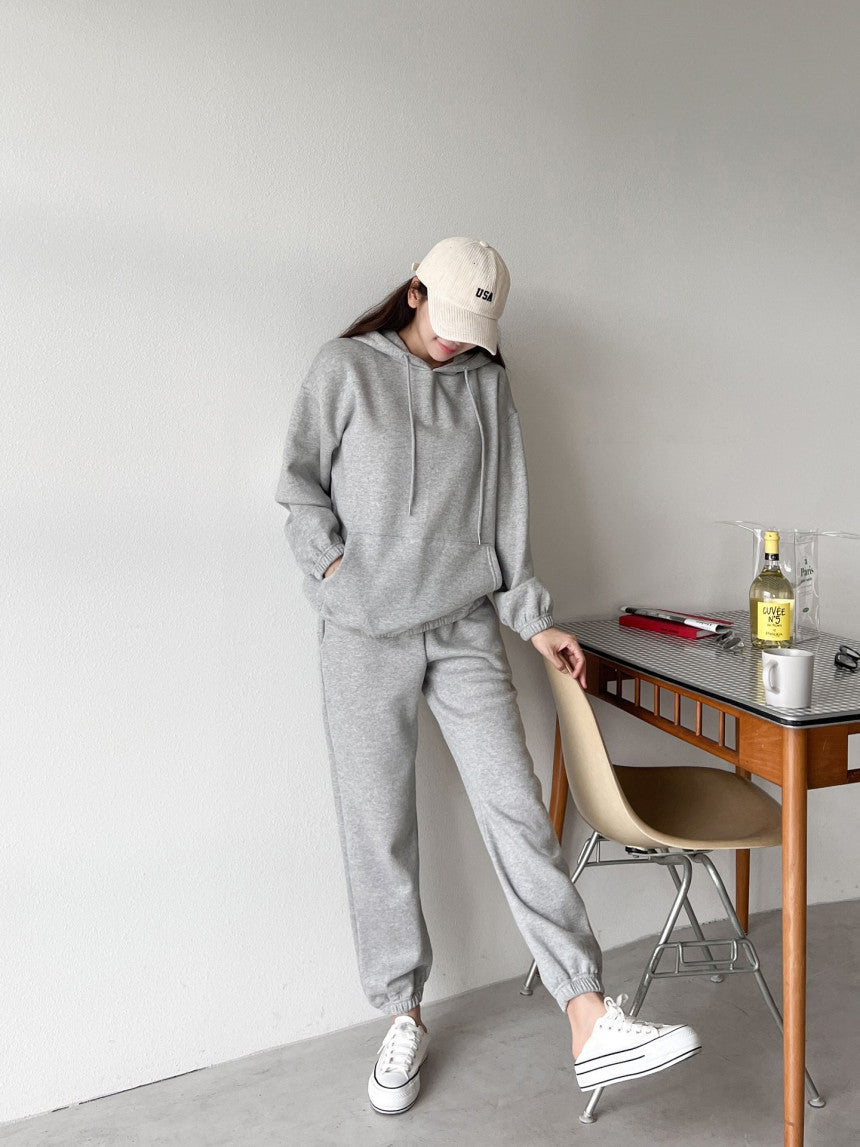 Women's Comfortable Hooded Sweatshirt with Pockets and Elastic Cuffs Lisslune