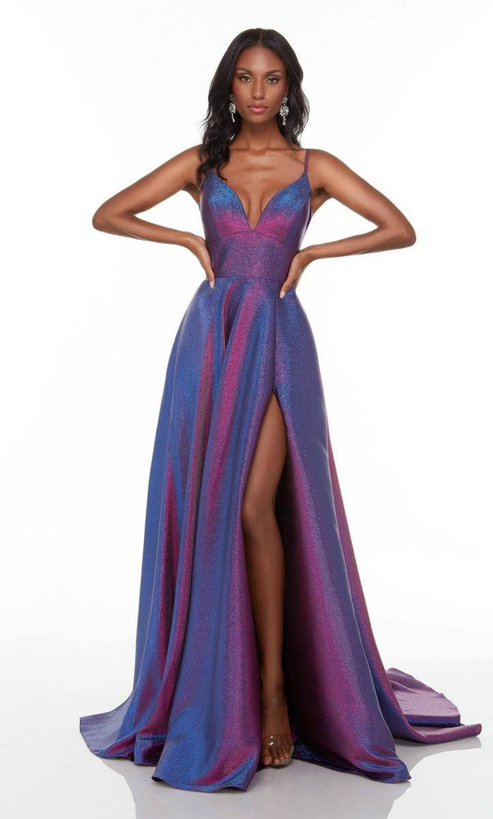 Ladies Glamorous Evening Dress with Side Slit Lisslune
