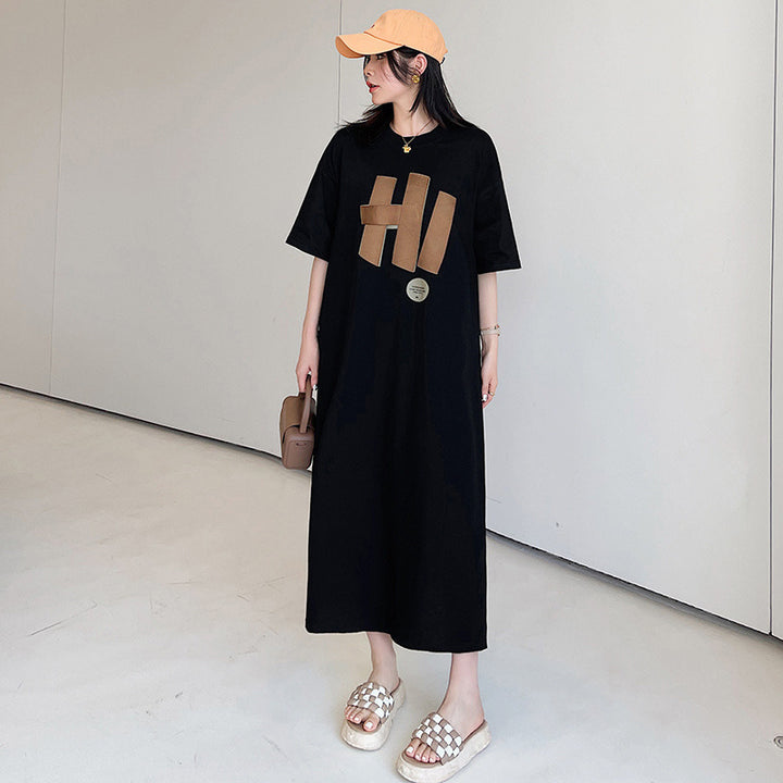 Women’s long sleeve dress with creative graphic print and loose fit