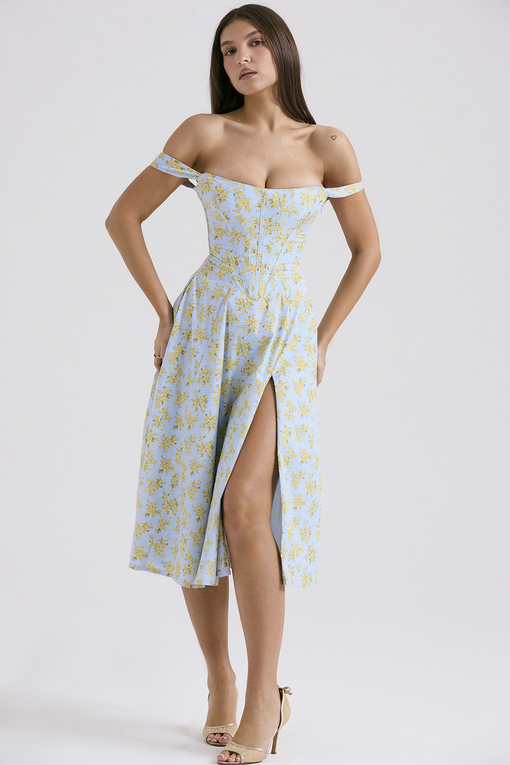 Women's maxi dress with off-shoulder design and floral pattern Lisslune