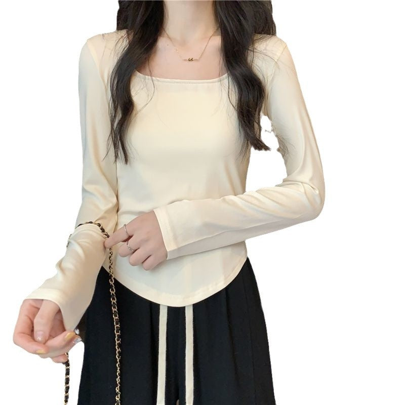 Women's long sleeve top with elegant square neckline and modern cut