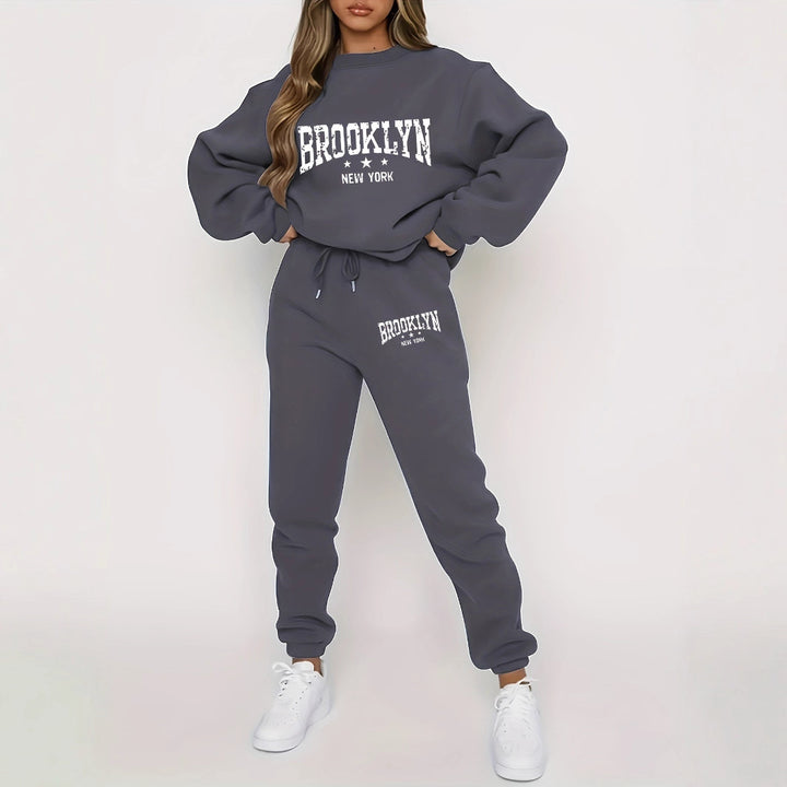 Women's hoodie and jogger set with urban Brooklyn design Lisslune