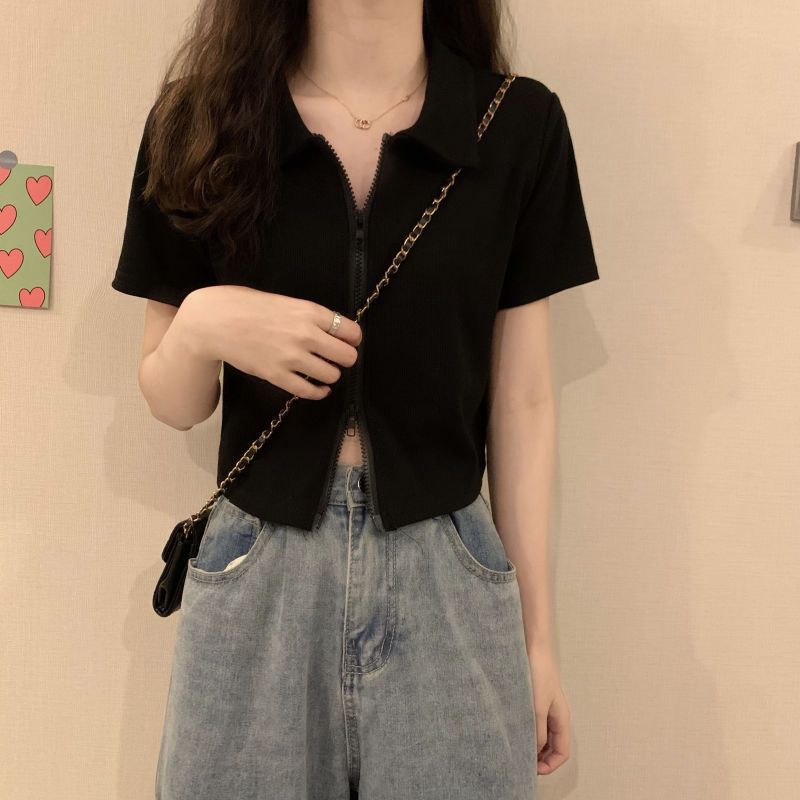 Women Cropped Polo Shirt with Zipper and Textured Finish Lisslune