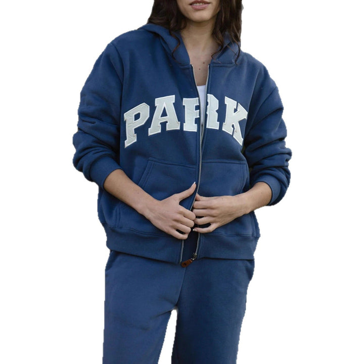 Women's hoodie with striking lettering and soft inner lining Lisslune