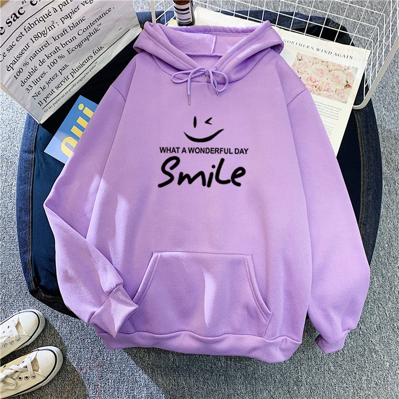 Women's hoodie with cheerful smile print Lisslune
