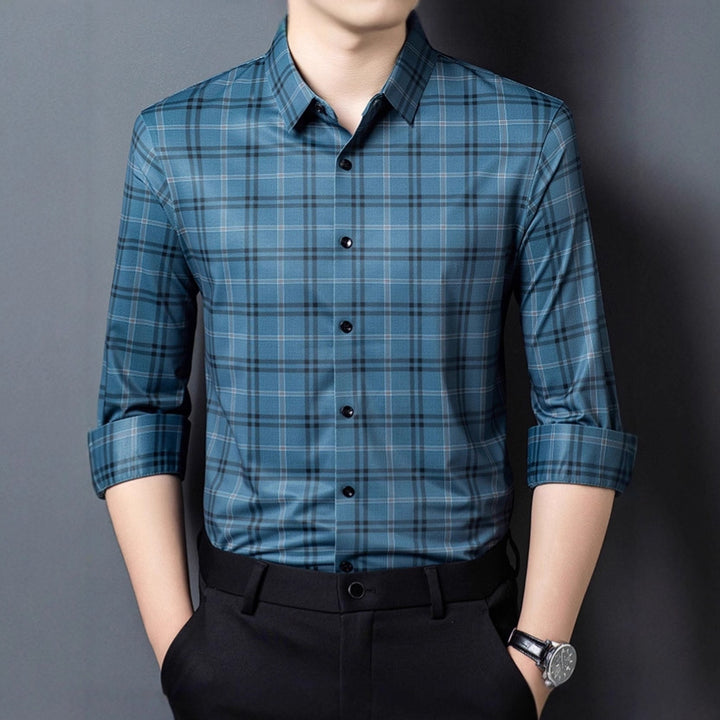Men's checked shirt with modern accents Lisslune