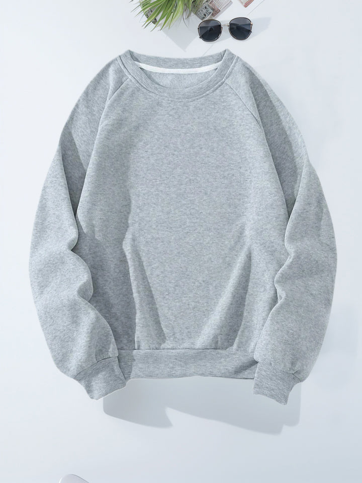 Women's comfortable sweatshirt with raglan sleeves Lisslune