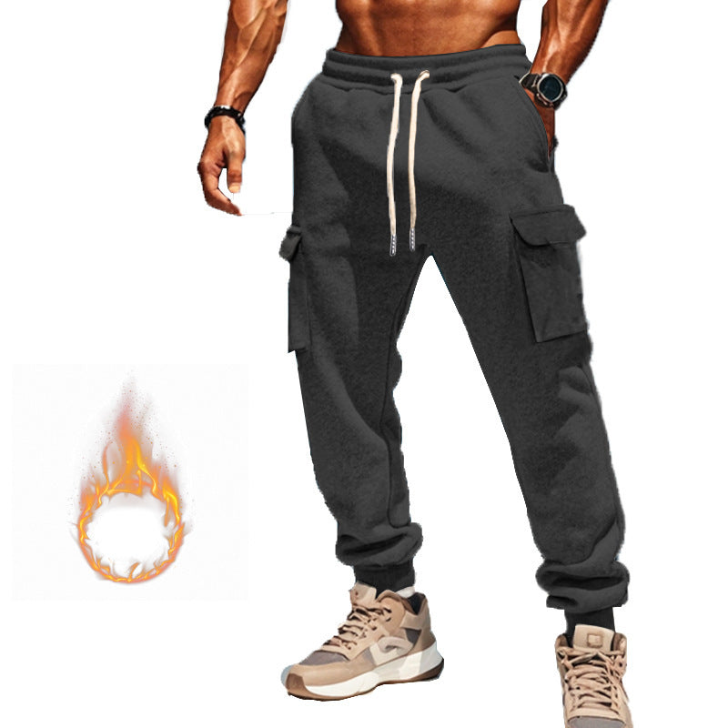 Men's cargo joggers with practical side pockets and elastic waistband Lisslune
