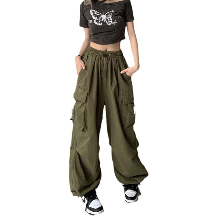 Women's cargo pants with practical side pockets and elastic waistband