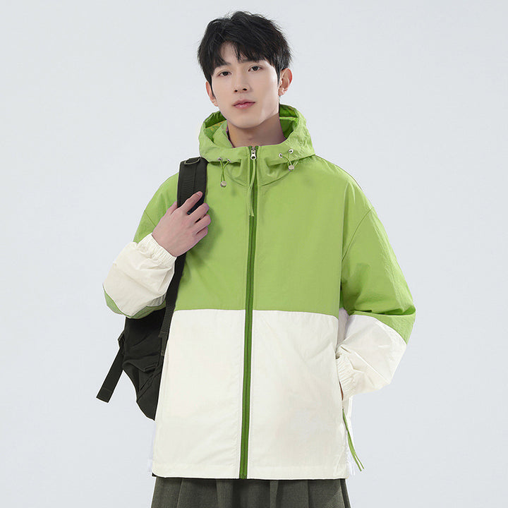Men's sporty windbreaker with adjustable hood system and reflective details Lisslune