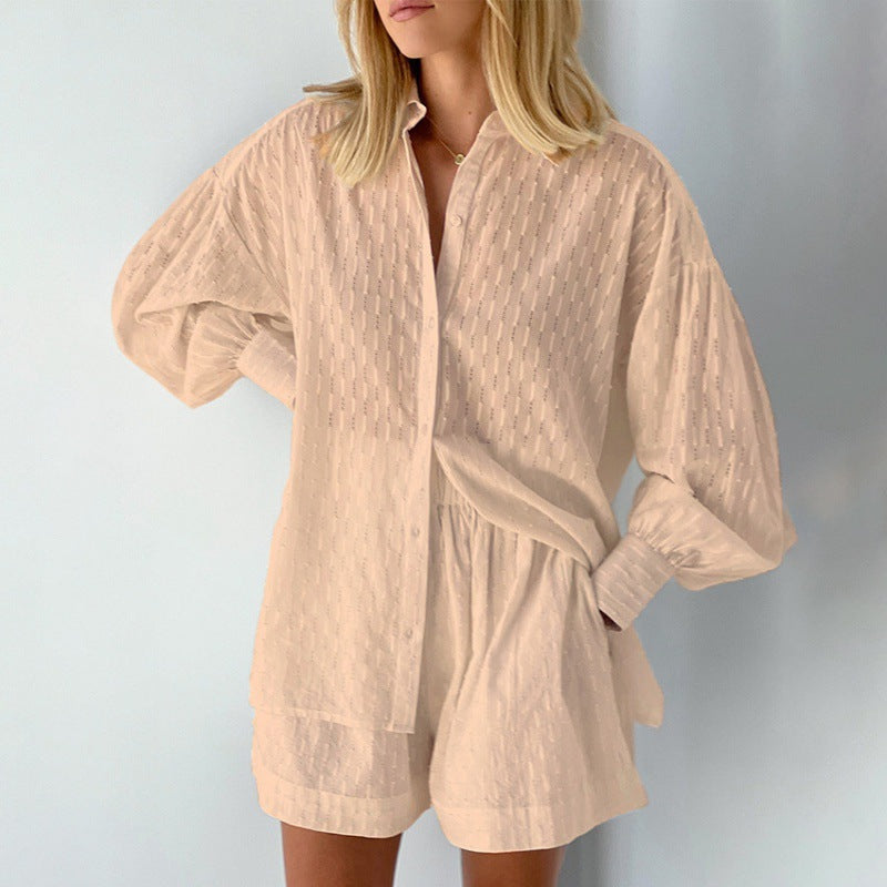Women's stylish short sleeve pajama set with textured surface finish Lisslune