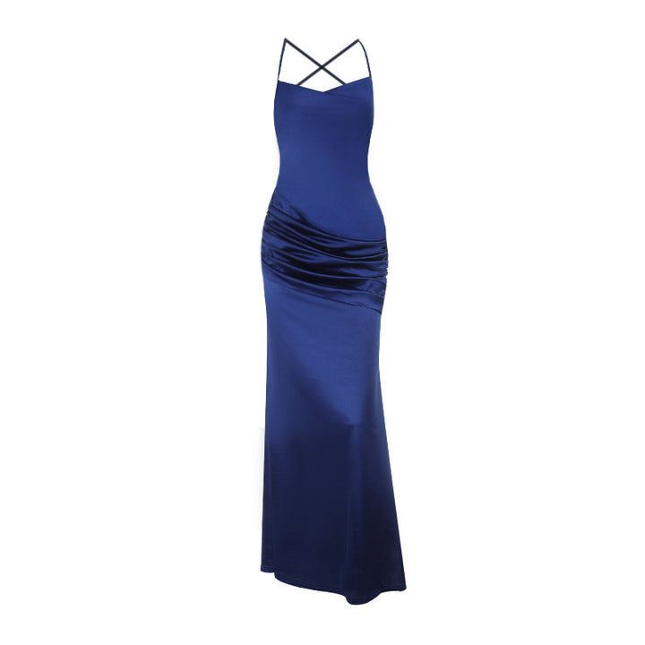 Ladies Elegant and form-fitting evening dress with gathers Lune London
