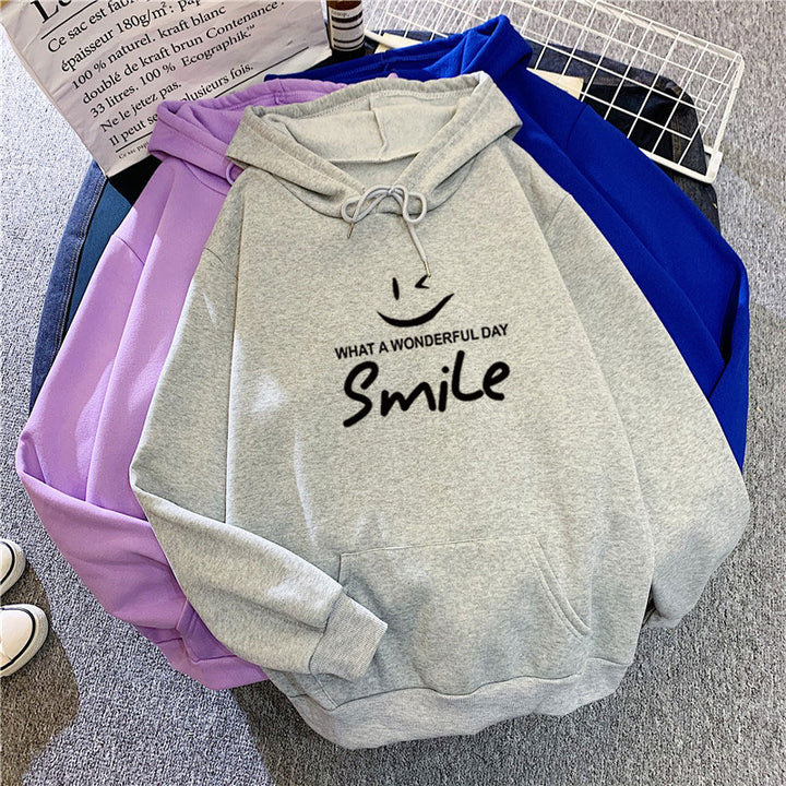 Women's hoodie with cheerful smile print Lisslune
