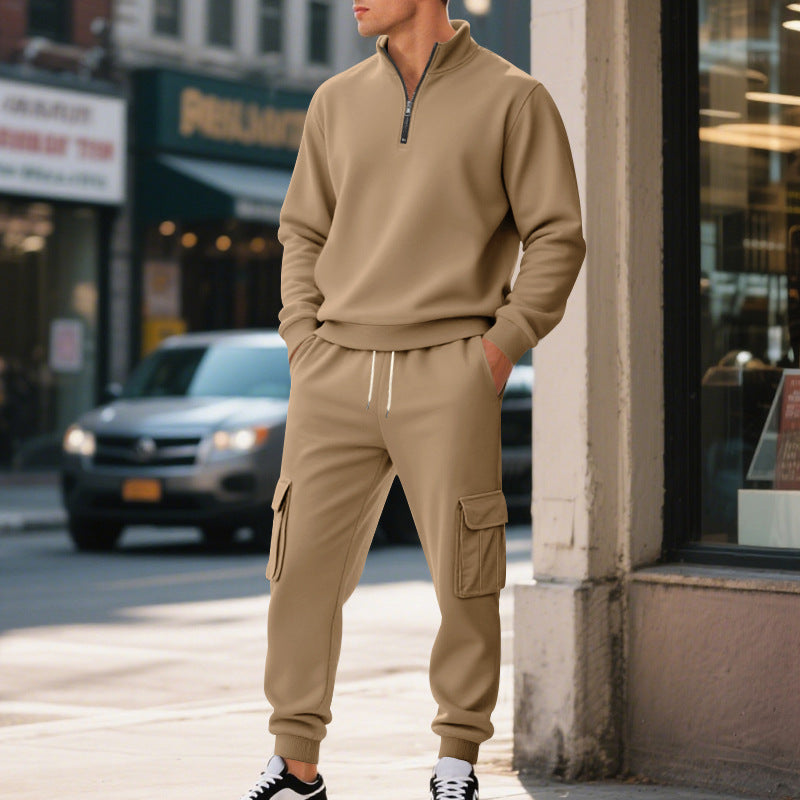 Men's sporty leisure set with high collar and practical cargo pockets Lisslune