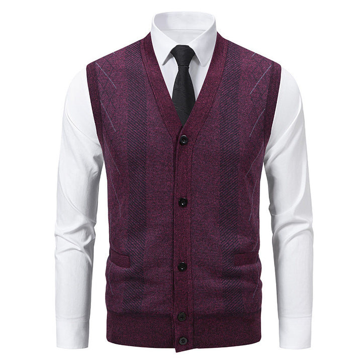 Men's cardigan with classic V-neck and fine cable pattern Lisslune