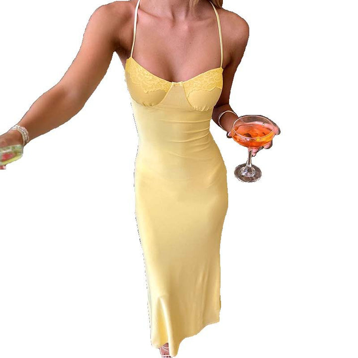 Women's elegant long dress with refined bustier top and figure-hugging fit